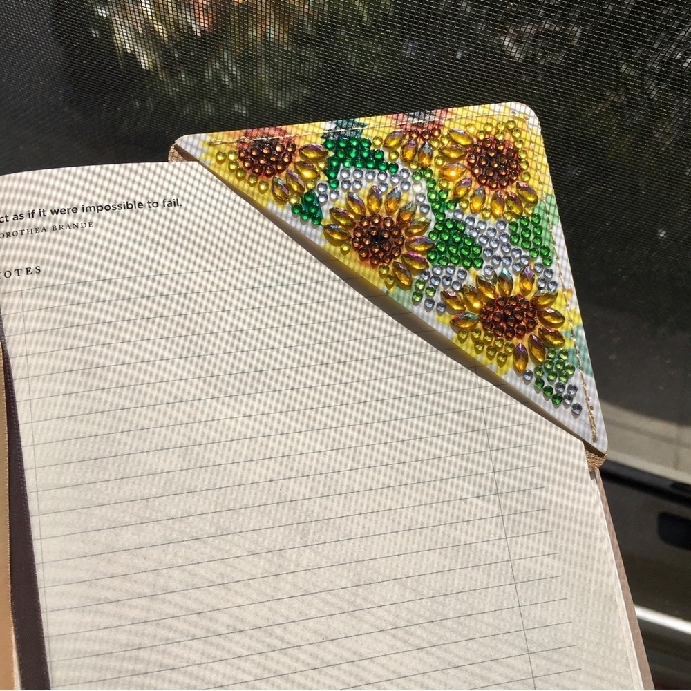 Diamond Art SUNFLOWERS 04 Corner Bookmark, Colorful, Sparkly, Bling - Picture 15 of 17